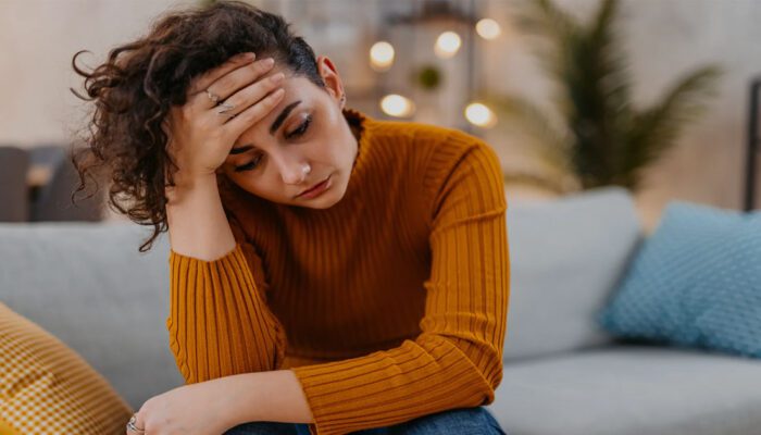 Cara Mengatasi Overthinking Biar Tubuh Nggak Ikutan Kacau