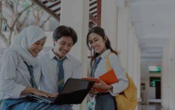 Cara Menjadi Siswa Favorit dengan Usaha Minimal