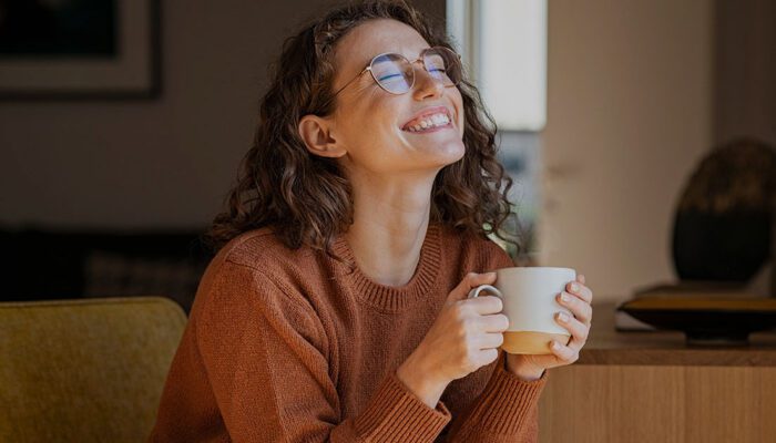 Cara Nikmatin Hidup Tanpa Harus Pura-Pura Sibuk