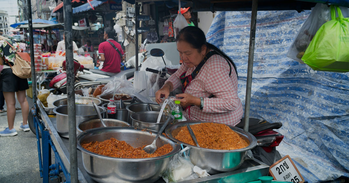 Ketemu Makanan Enak Tanpa Harus Keluar Banyak Uang? Ini Dia!