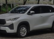 Mobil Keluarga Ini Ternyata Enak Buat Ngebut Tipis-Tipis