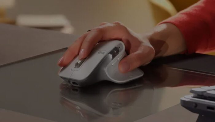 Mouse Wireless Ini Bisa Dipake Seminggu Tanpa Cas