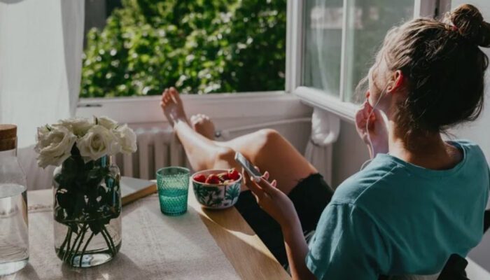 Rutinitas Pagi yang Bikin Mood Kamu Naik Seharian