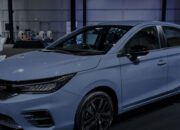 Sedan Murah Ini Rasanya Udah Mirip Mobil Kelas Sultan