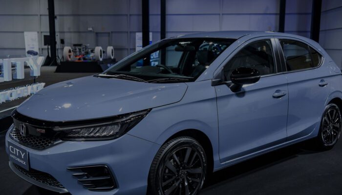 Sedan Murah Ini Rasanya Udah Mirip Mobil Kelas Sultan