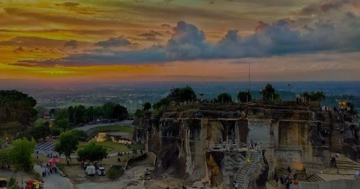 Tempat Wisata Instagramable yang Bikin Feed Kamu Naik Level