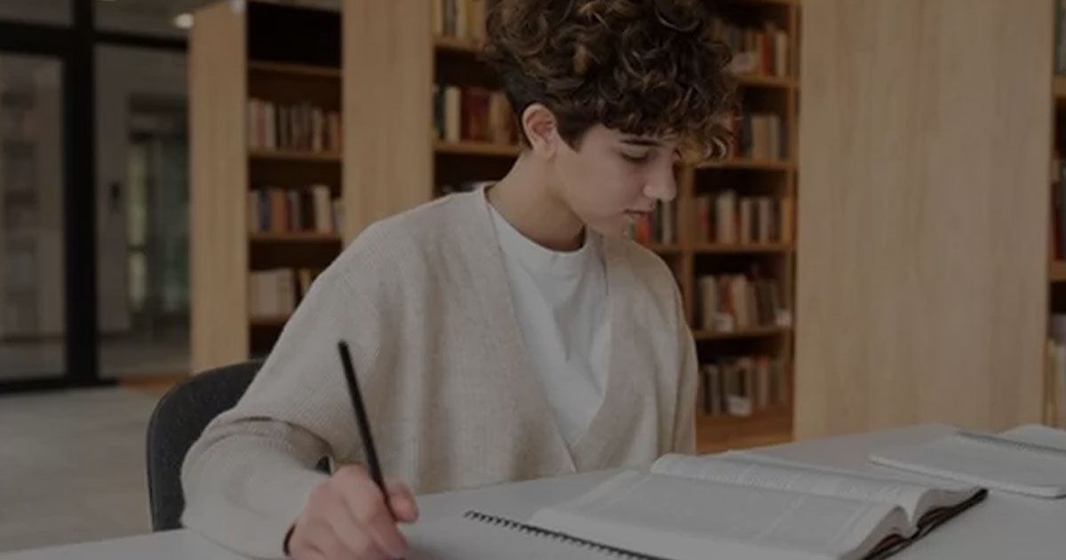 Trik Belajar Mandiri yang Cocok Buat Anak Mager